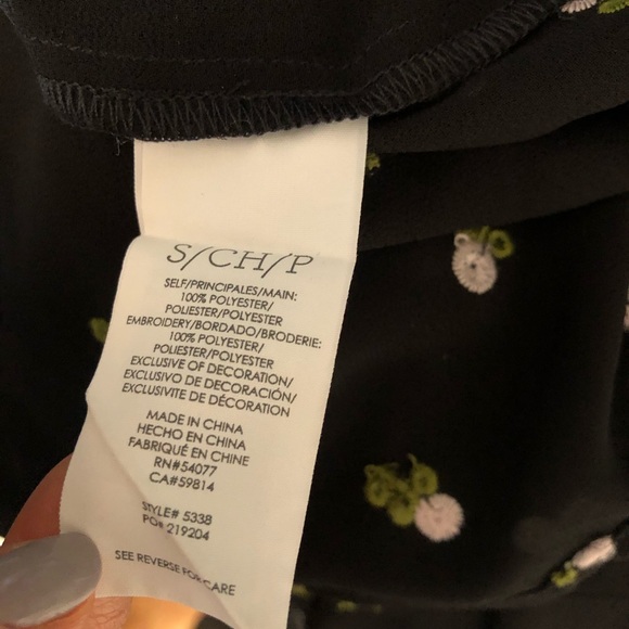 CAbi Semi Sheer Floral Blouse top 5338 - Picture 7 of 7